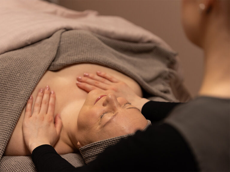 Kauneushoitola kidea etusivun kasvohoitokuva